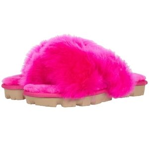 🔥 NIB Ugg Fuzzalicious Size 8